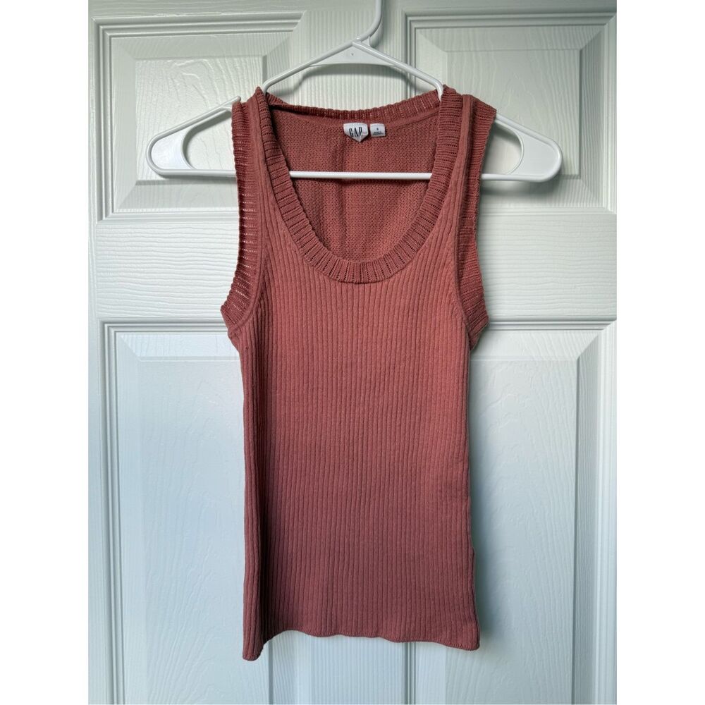 Gap Tank Top Small Women's Pink Knit Cotton Spring Valentine's Day Easter